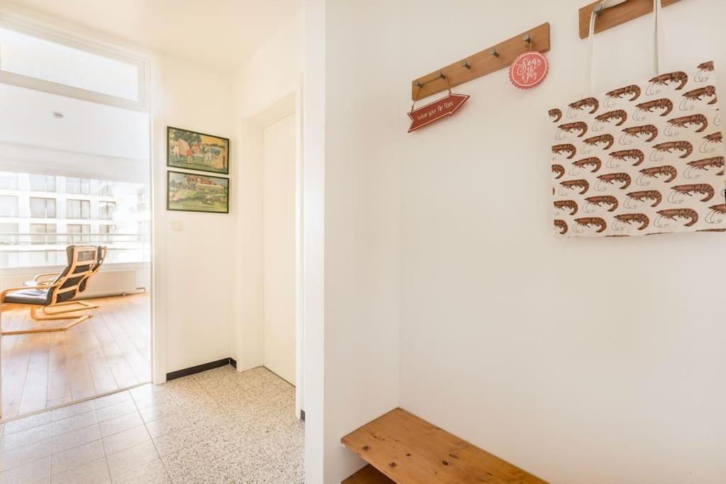Gezellig Appartement Aan Oostduinkerkse Strand Oostduinkerke Exteriör bild