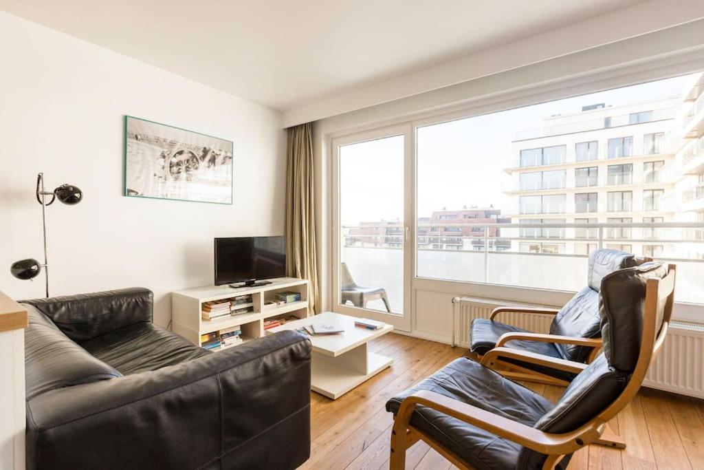 Gezellig Appartement Aan Oostduinkerkse Strand Oostduinkerke Exteriör bild